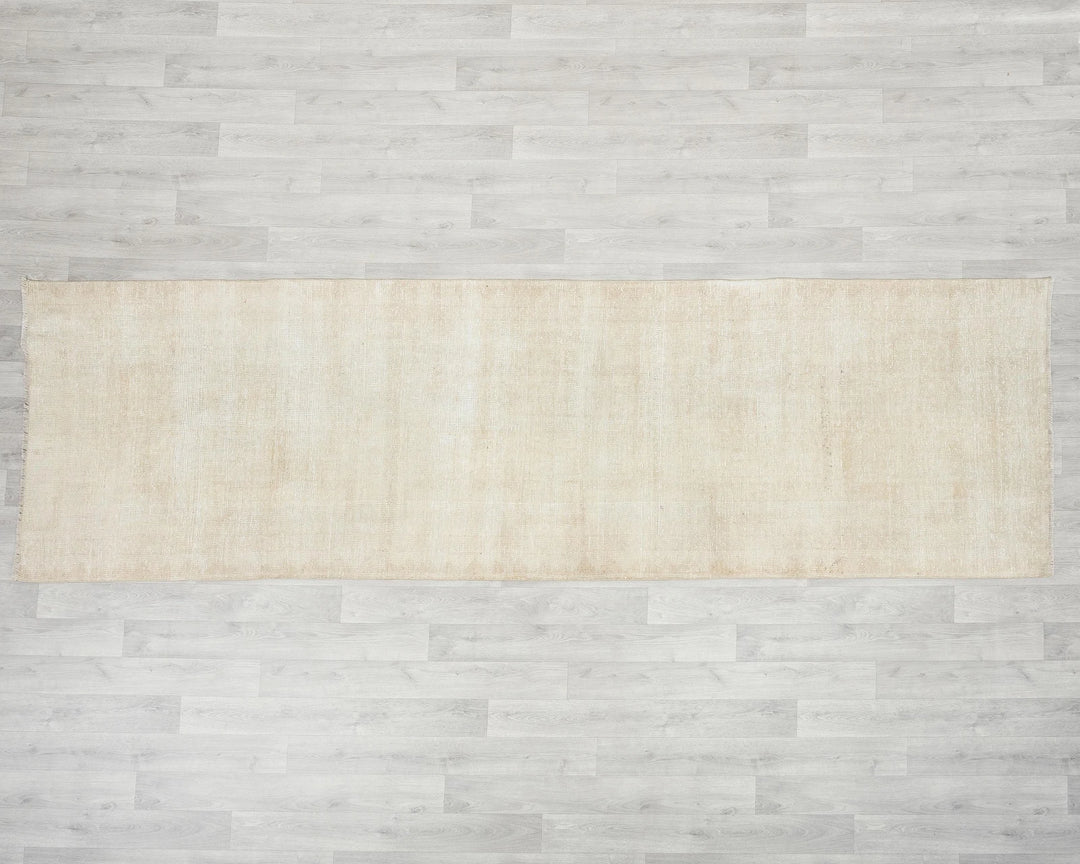 Beige Turkish Oushak Rug 3' 5" x 11' 1" Hand-Knotted | No. VR85151