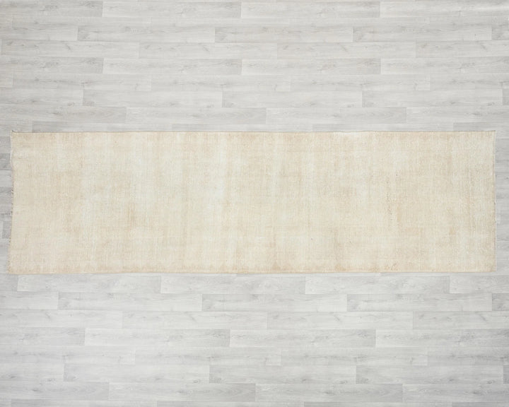 Beige Turkish Oushak Rug 3' 5" x 11' 1" Hand-Knotted | No. VR85151