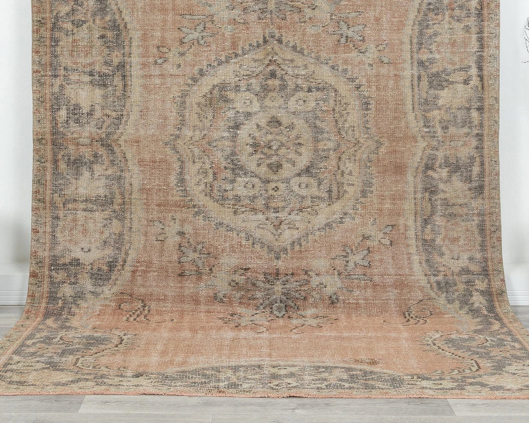 Multicolor Turkish Oushak Rug 5' 8" x 9' 2" Hand-Knotted | No. VR85219
