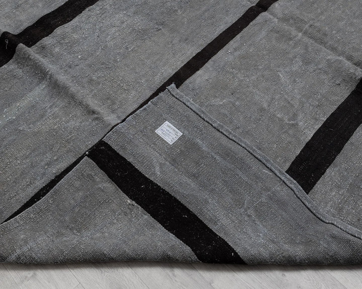 Gray Kilim Rug 9' 6" x 13' 1" | No. VR85282