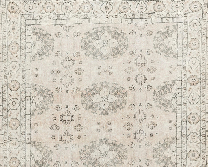 Neutral Oushak Rug 6' 11" x 10' 2" | No. VR85357