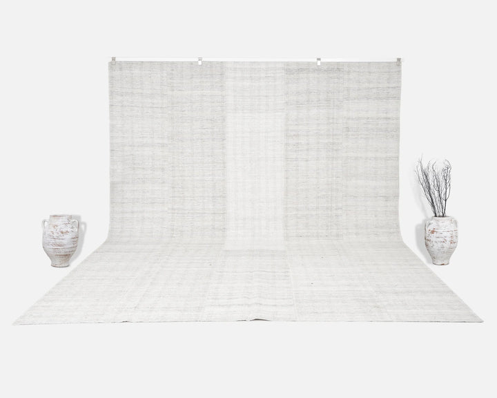 White Turkish Kilim Rug 10' 2" x 12' 10" Flat-Weave detail