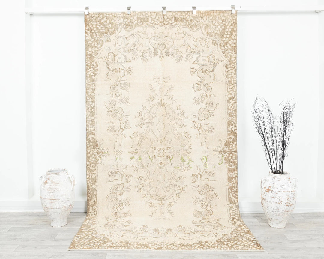 Brown Turkish Oushak Rug 9' 5" x 4' 11" Hand-Knotted | No. VR85519