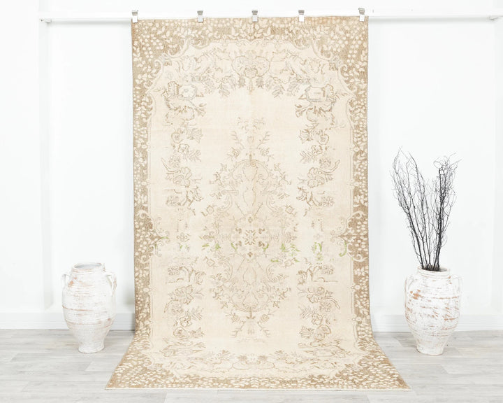Brown Turkish Oushak Rug 9' 5" x 4' 11" Hand-Knotted | No. VR85519