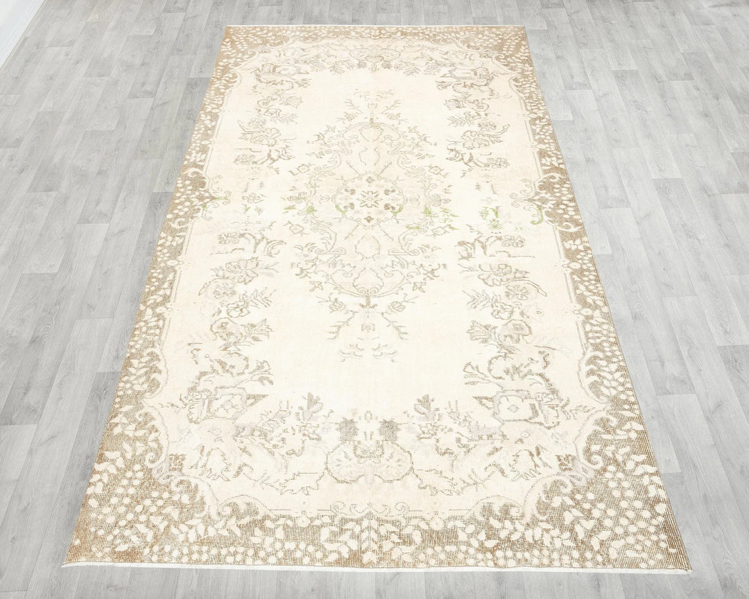Brown Turkish Oushak Rug 9' 5" x 4' 11" Hand-Knotted | No. VR85519