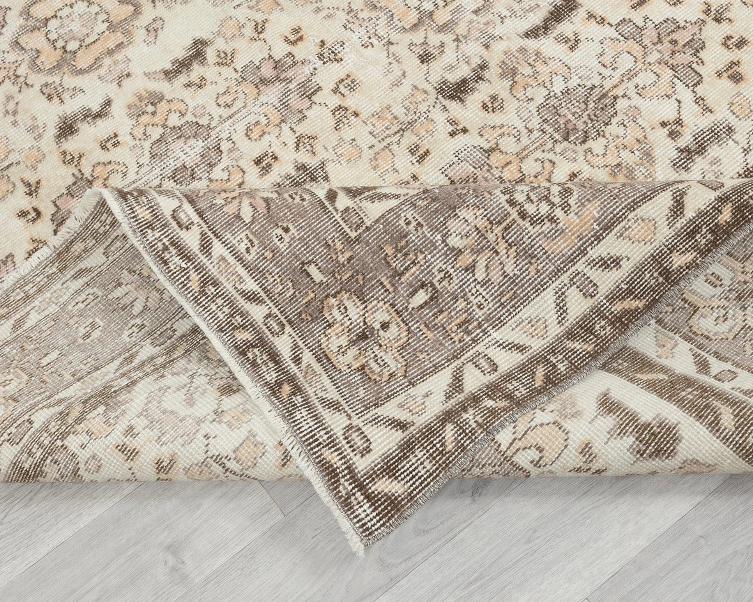 Multicolor Turkish Oushak Rug 6' 11" x 9' 11" Hand-Knotted | No. VR85602