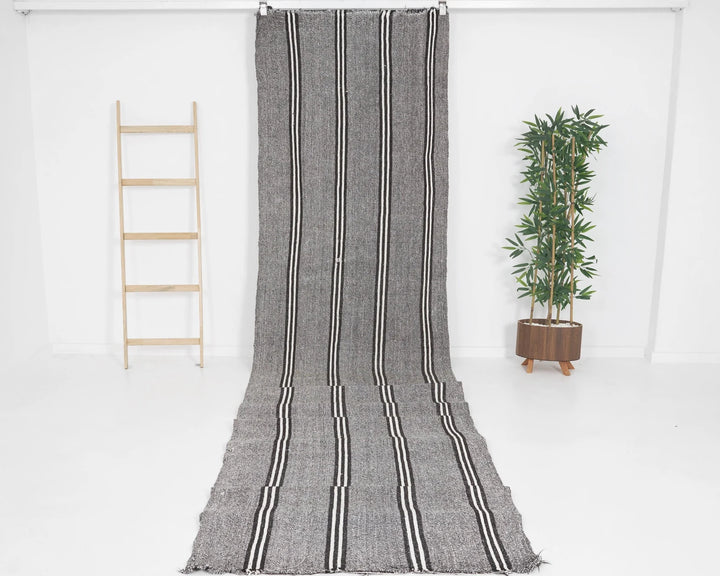 Gray Turkish Kilim Rug 3' 5" x 19' Flat-Weave | No. VR85603