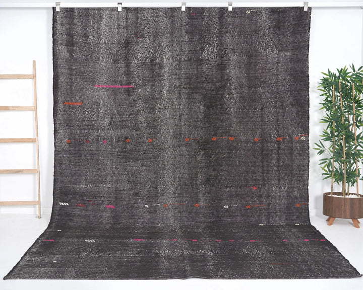 Brown Turkish Kilim Rug 10' 6" x 7' 9" Flat-Weave | No. VR85893
