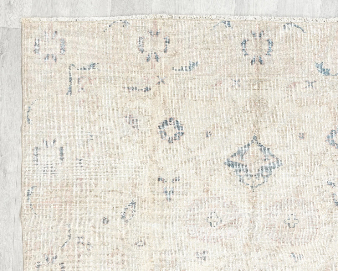 Multicolor Turkish Oushak Rug 4'5" x 8'1" Hand-Knotted | No. VR85904