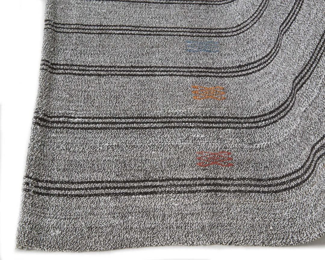 Gray Kilim Rug 6' 2" x 7' 11" | No. VR85977