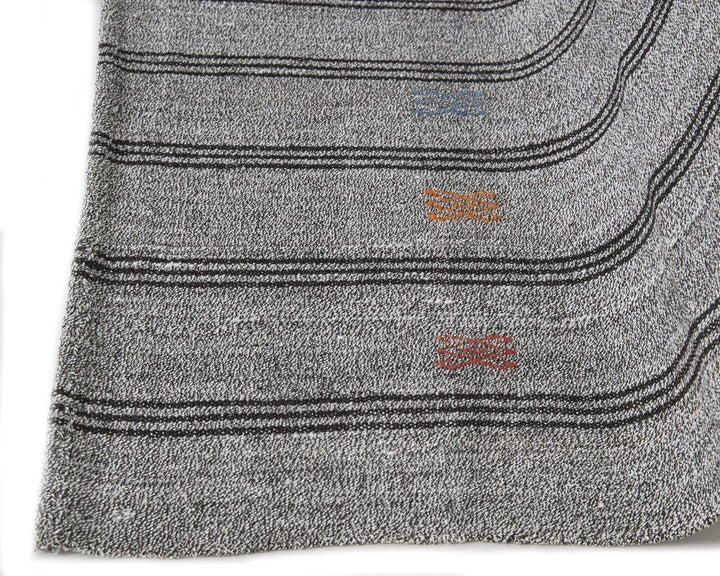 Gray Kilim Rug 6' 2" x 7' 11" | No. VR85977