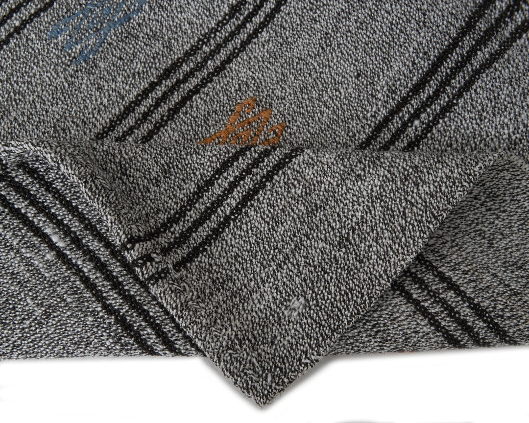 Gray Kilim Rug 6' 2" x 7' 11" | No. VR85977