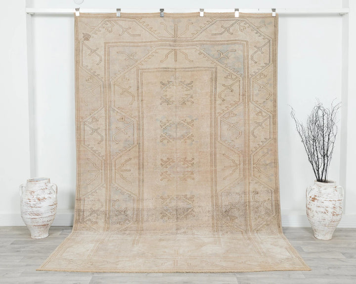 Beige Turkish Oushak Rug 6'5" x 9'8" Hand-Knotted | No. VR86172