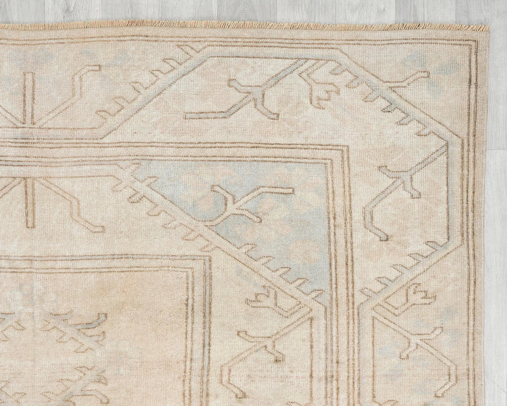 Beige Turkish Oushak Rug 6'5" x 9'8" Hand-Knotted | No. VR86172