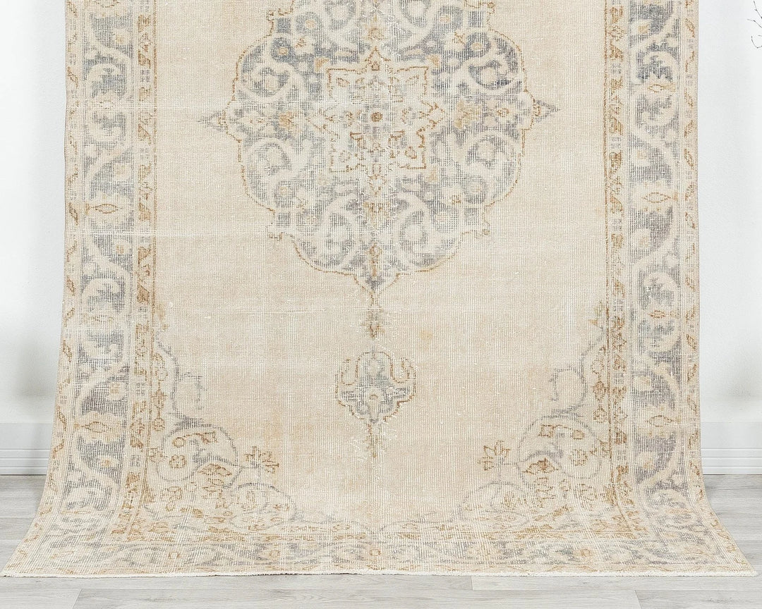 Multicolor Turkish Oushak Rug 8' x 4' 5" Hand-Knotted | No. VR86187