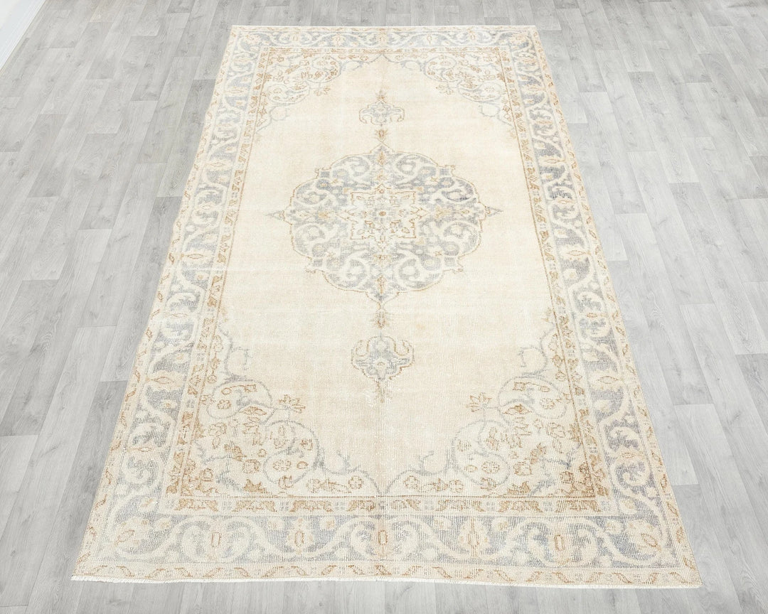 Multicolor Turkish Oushak Rug 8' x 4' 5" Hand-Knotted | No. VR86187