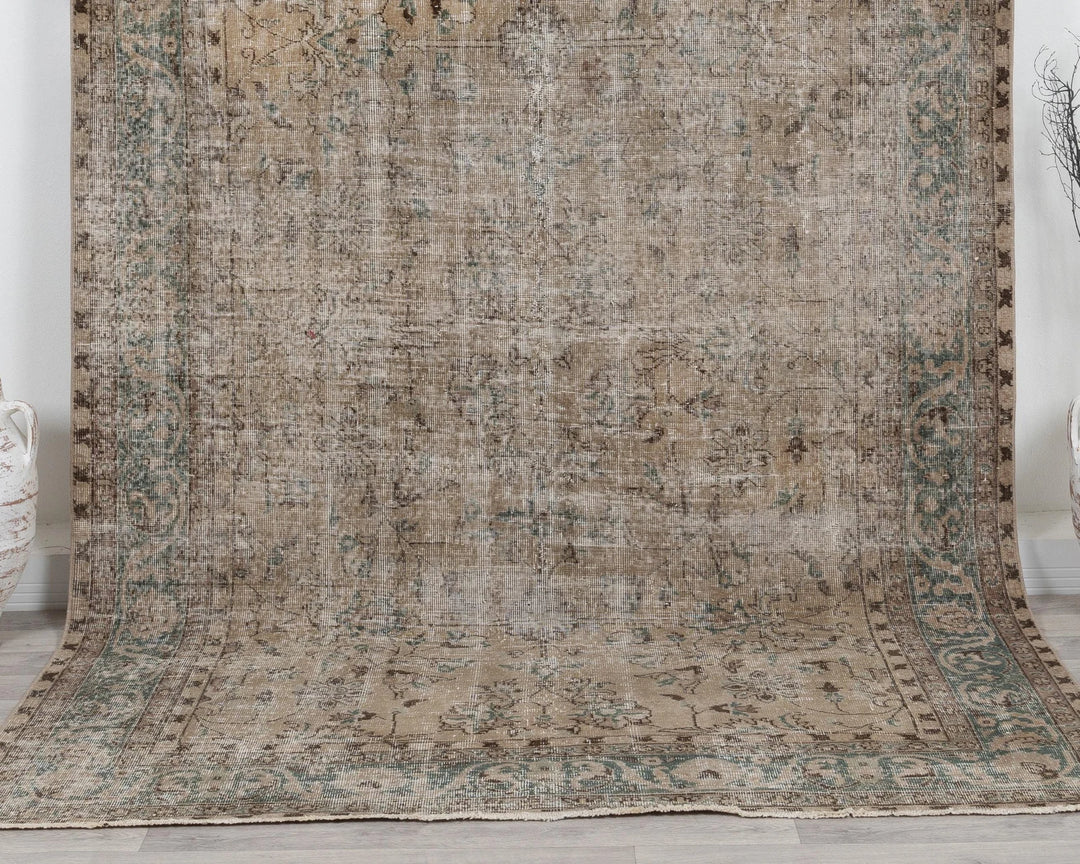 Multicolor Turkish Oushak Rug 6' 5" x 9' 6" Hand-Knotted | No. VR86275