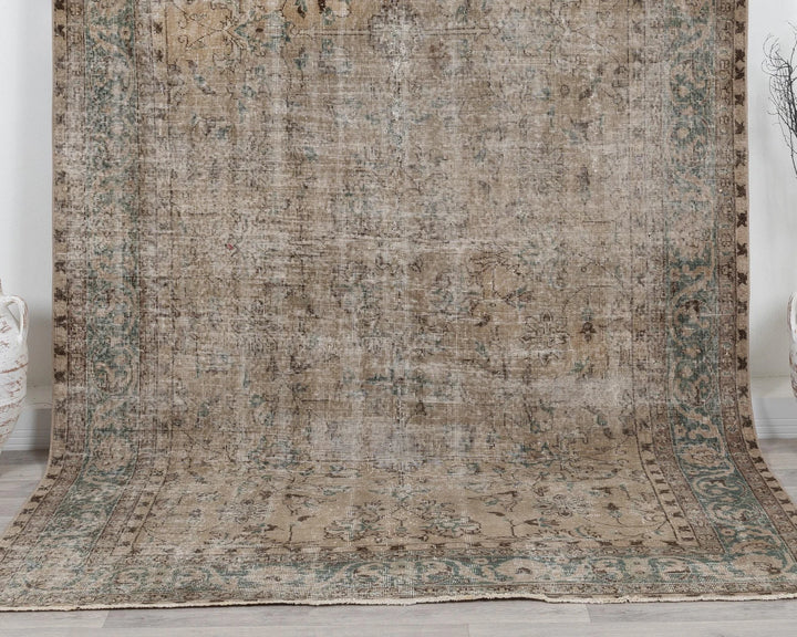Multicolor Turkish Oushak Rug 6' 5" x 9' 6" Hand-Knotted | No. VR86275