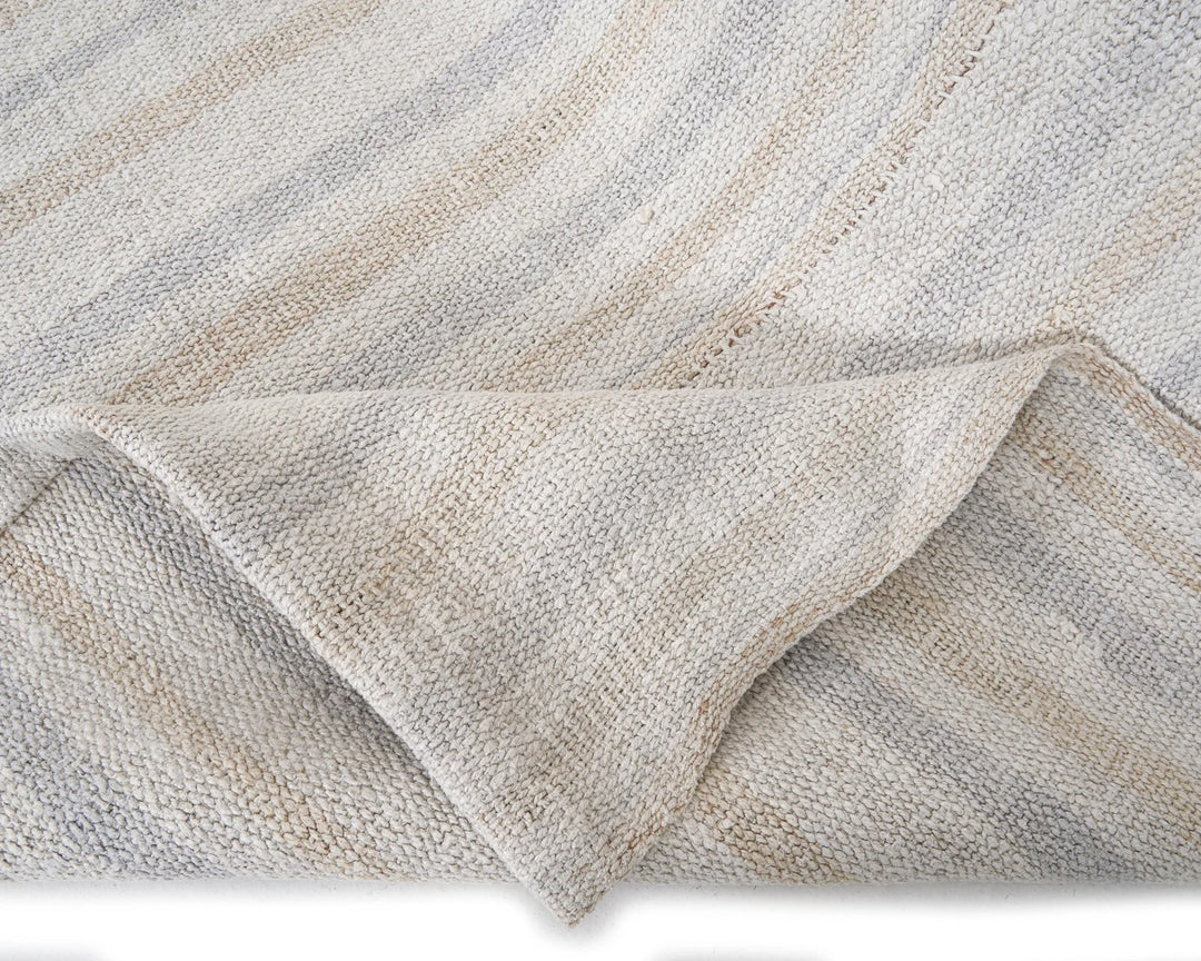 Kilim Rug 6' 1" x 7' 11" | No. VR86291