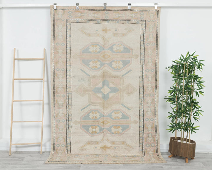 Beige Oushak Rug 4' 11" x 7' 6" | No. VR86318