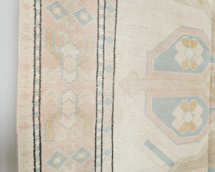 Beige Oushak Rug 4' 11" x 7' 6" | No. VR86318