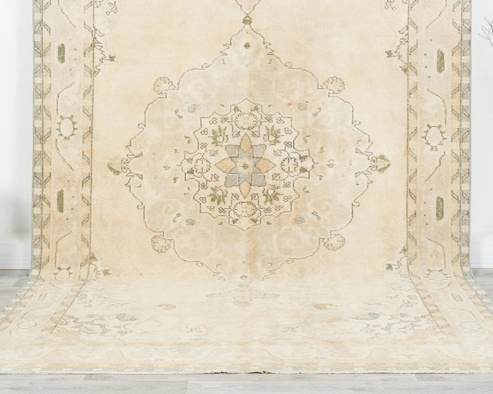 Beige Turkish Oushak Rug 6' 3" x 10' 4" Hand-Knotted detail