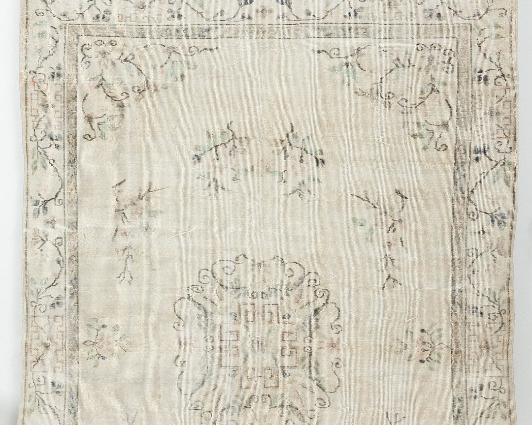Beige Turkish Oushak Rug 6' 6" x 9' 8" Hand-Knotted | No. VR86549