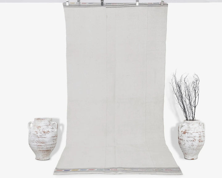 White Turkish Kilim Rug 4' 8" x 9' 8" Flat-Weave | No. VR86754