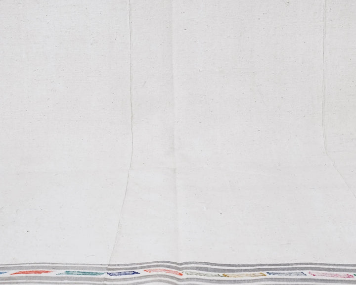 White Kilim Rug 4' 8" x 9' 8" | No. VR86754