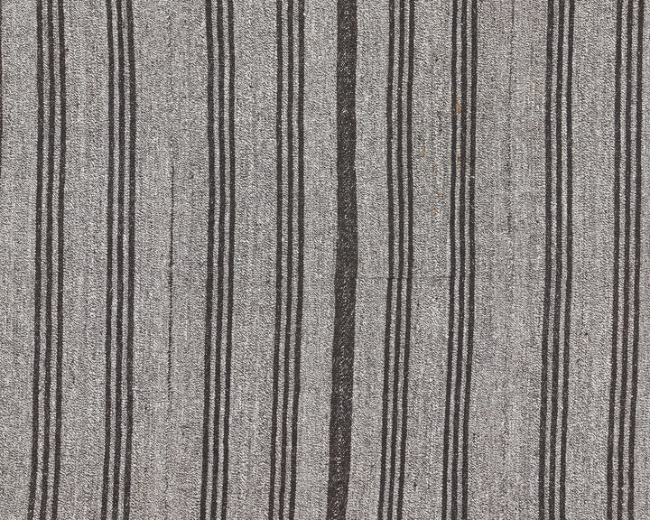 Gray Kilim Rug 4' 5" x 7' 2" | No. VR87066