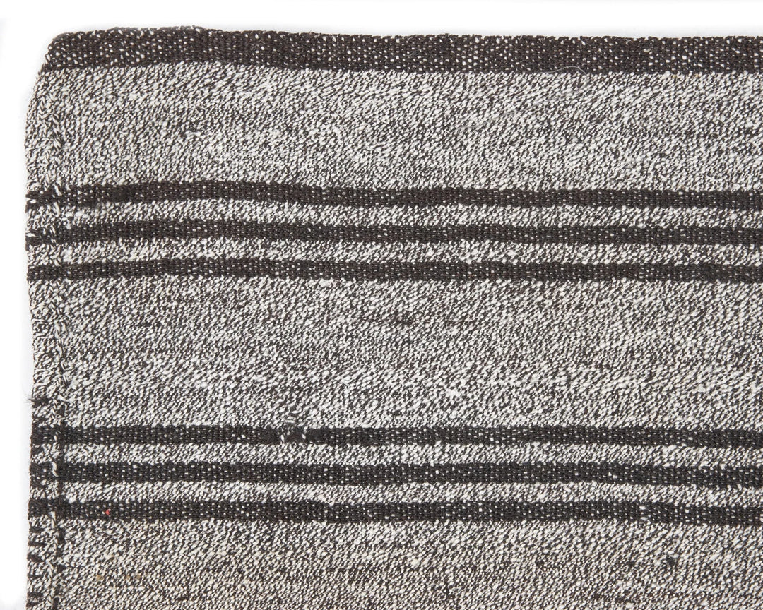 Gray Kilim Rug 4' 5" x 7' 2" | No. VR87066