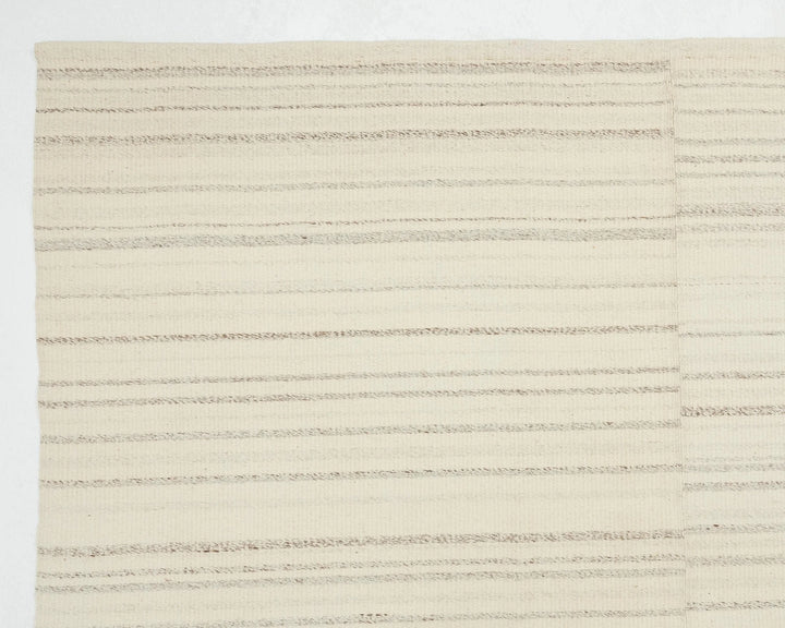 Beige Kilim Rug 9' 6" x 13' 1" | No. VR87070