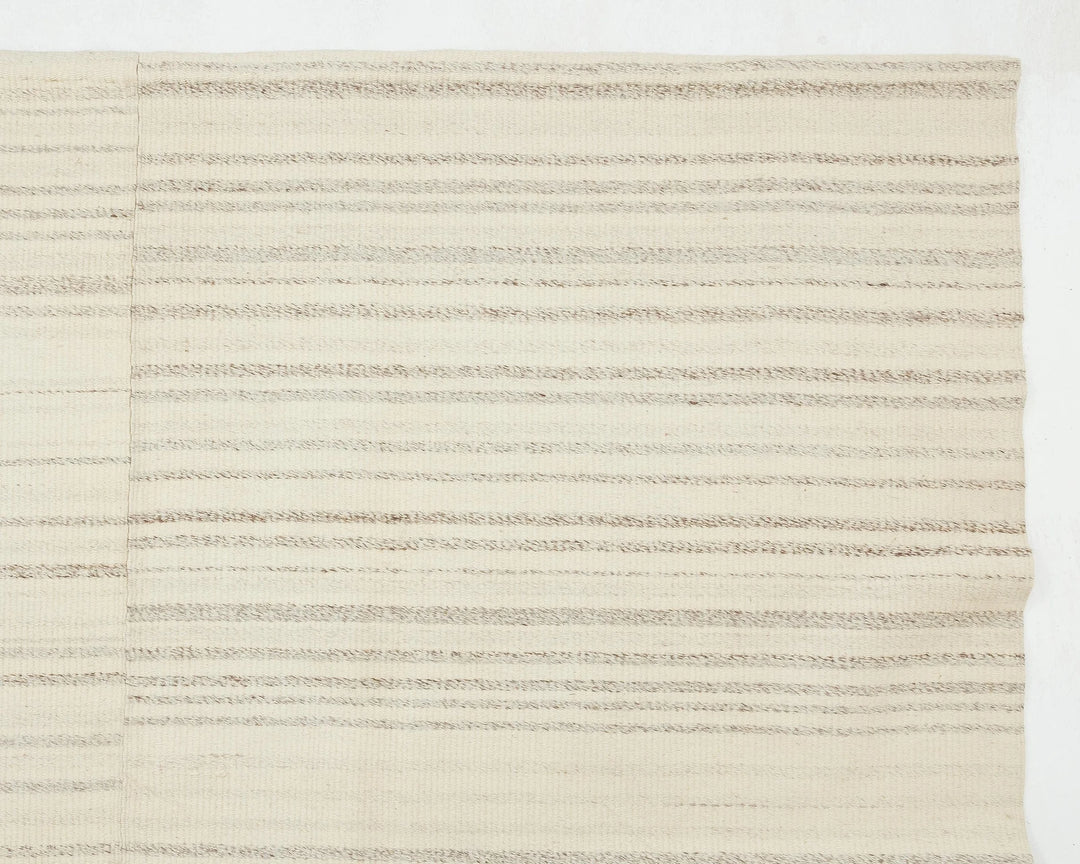 Beige Kilim Rug 9' 6" x 13' 1" | No. VR87070