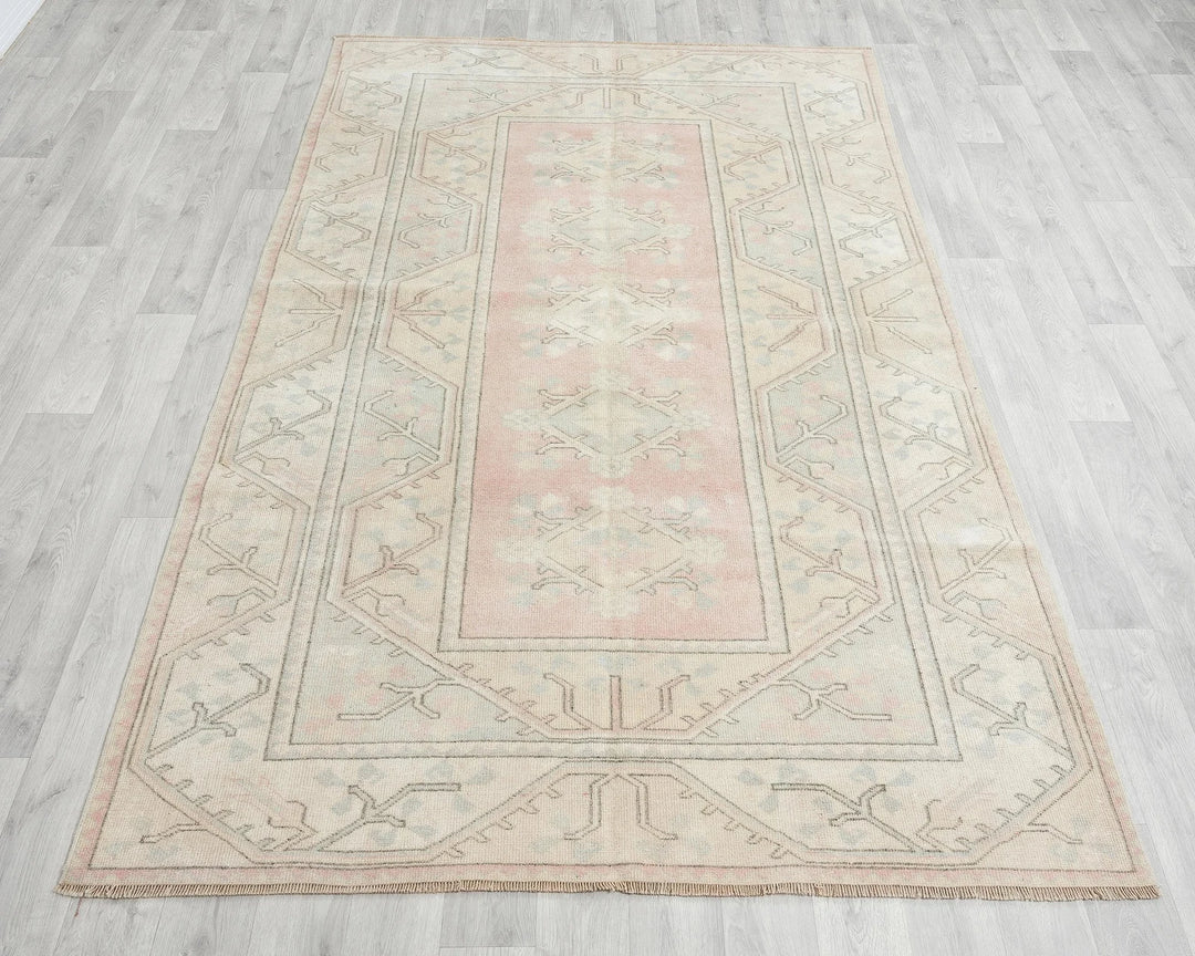 Beige Turkish Oushak Rug 5' x 8' Hand-Knotted | No. VR87334