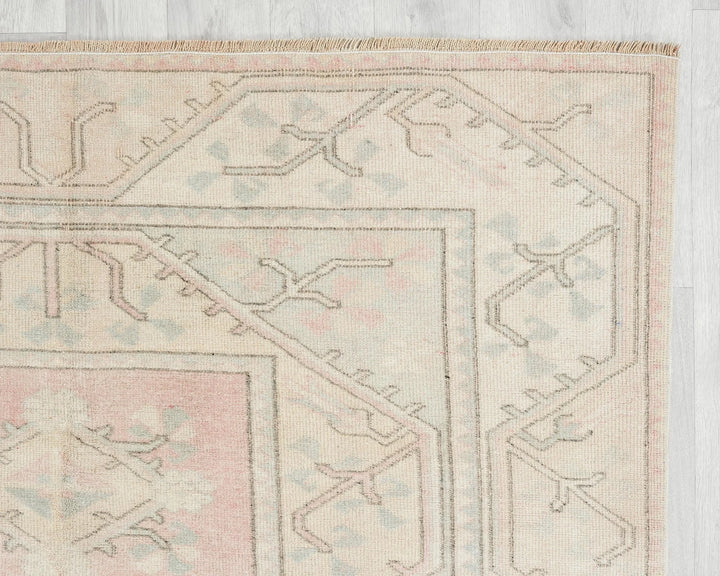 Beige Turkish Oushak Rug 5' x 8' Hand-Knotted | No. VR87334