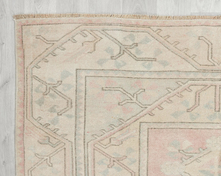 Beige Turkish Oushak Rug 5' x 8' Hand-Knotted | No. VR87334