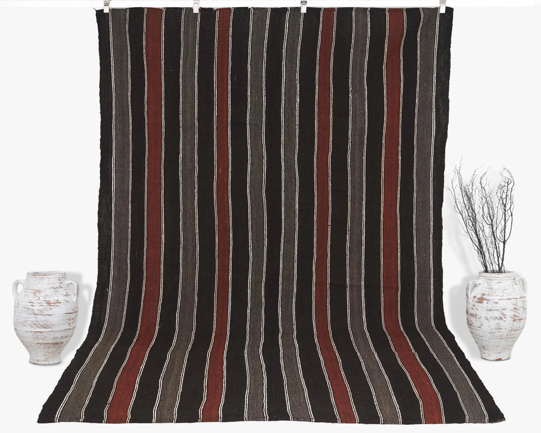 Kilim Rug 7' 3" x 10' 6" | No. VR88059