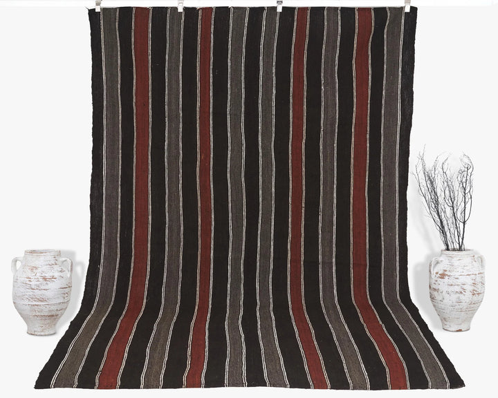 Kilim Rug 7' 3" x 10' 6" | No. VR88059