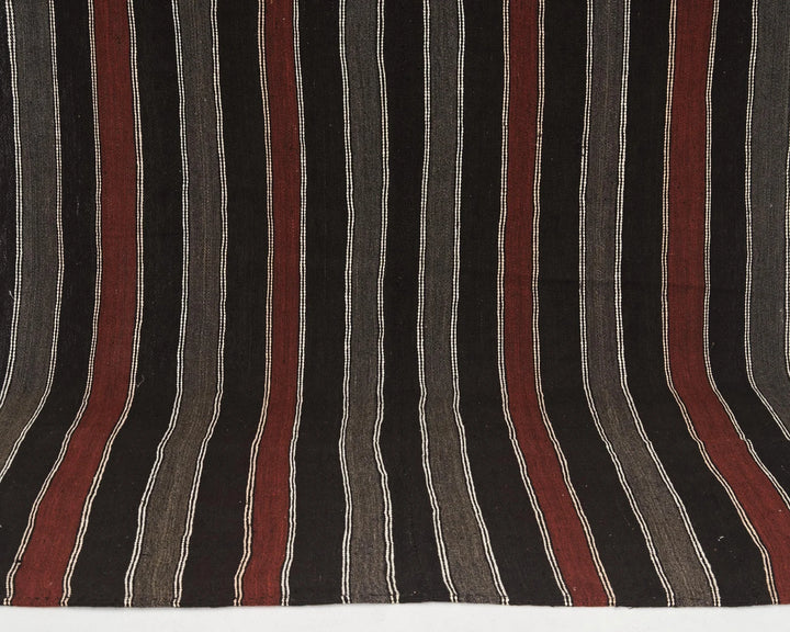 Kilim Rug 7' 3" x 10' 6" | No. VR88059