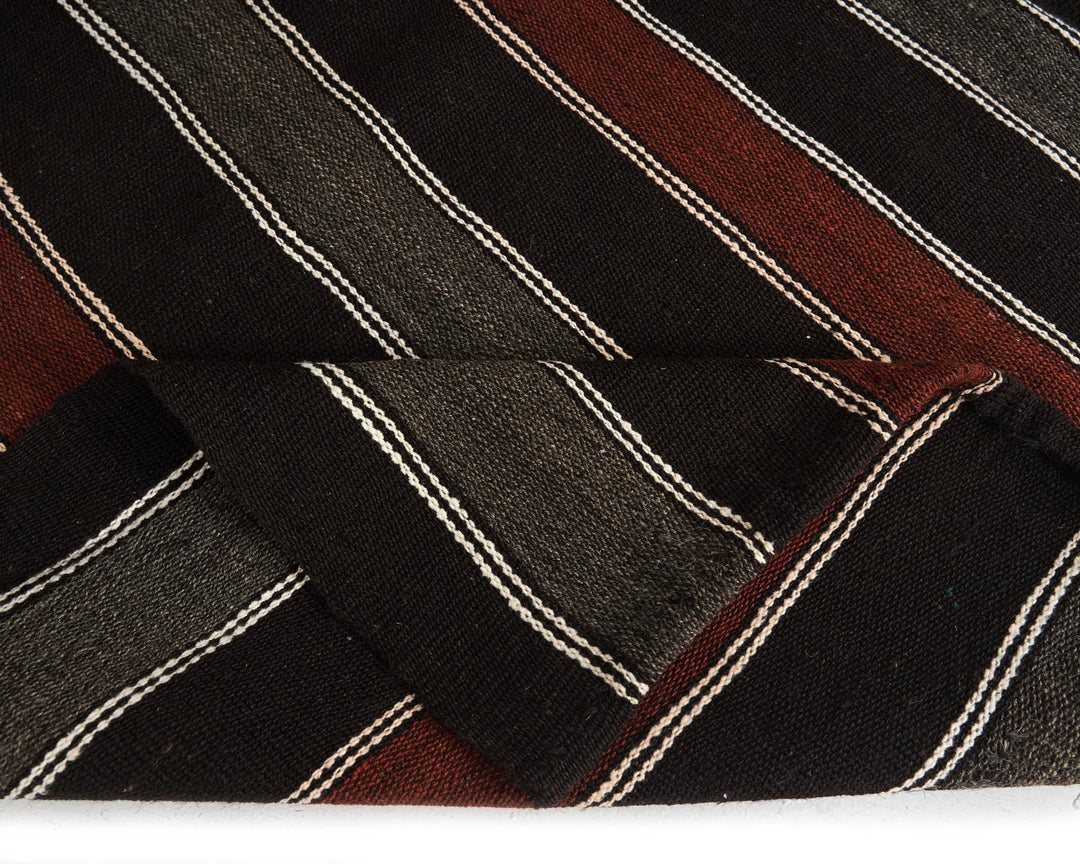 Kilim Rug 7' 3" x 10' 6" | No. VR88059