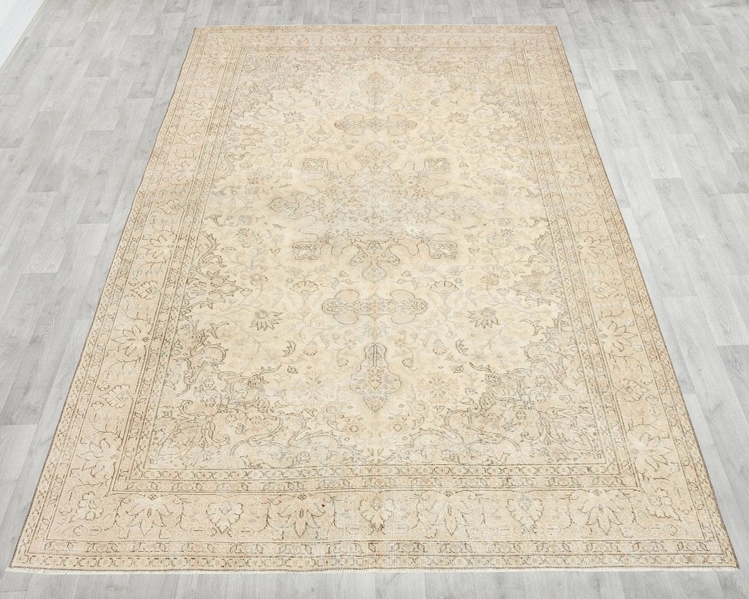 Beige Turkish Oushak Rug 6'6" x 9'5" Hand-Knotted | No. VR88256