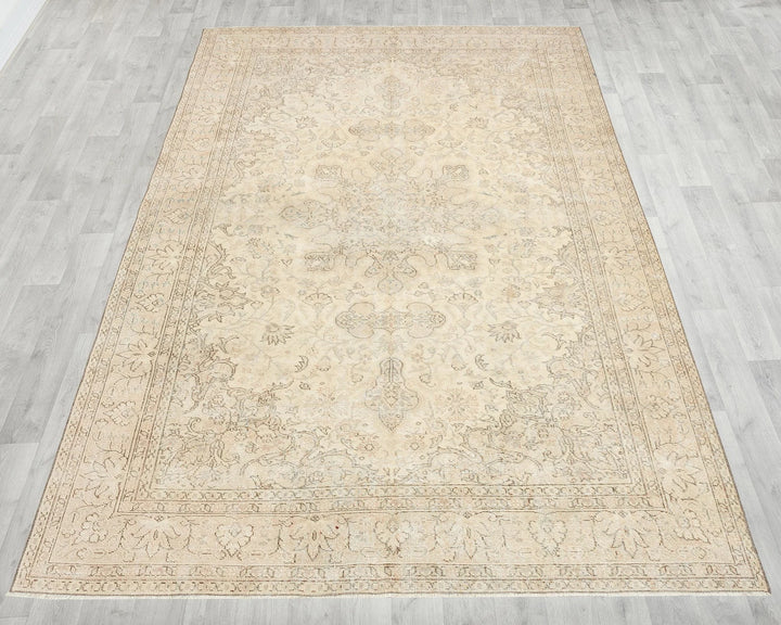 Beige Turkish Oushak Rug 6'6" x 9'5" Hand-Knotted | No. VR88256