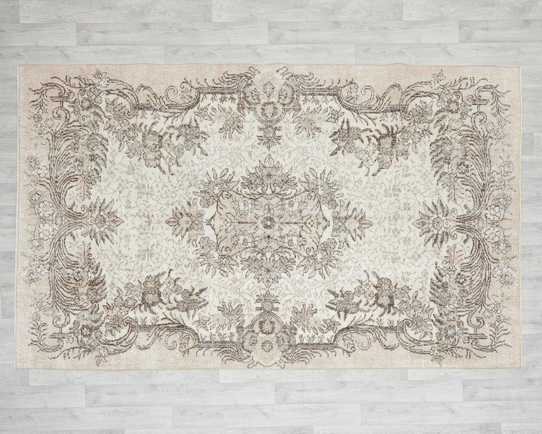 Multicolor Turkish Oushak Rug 5' 7" x 8' 8" Hand-Knotted | No. VR88359