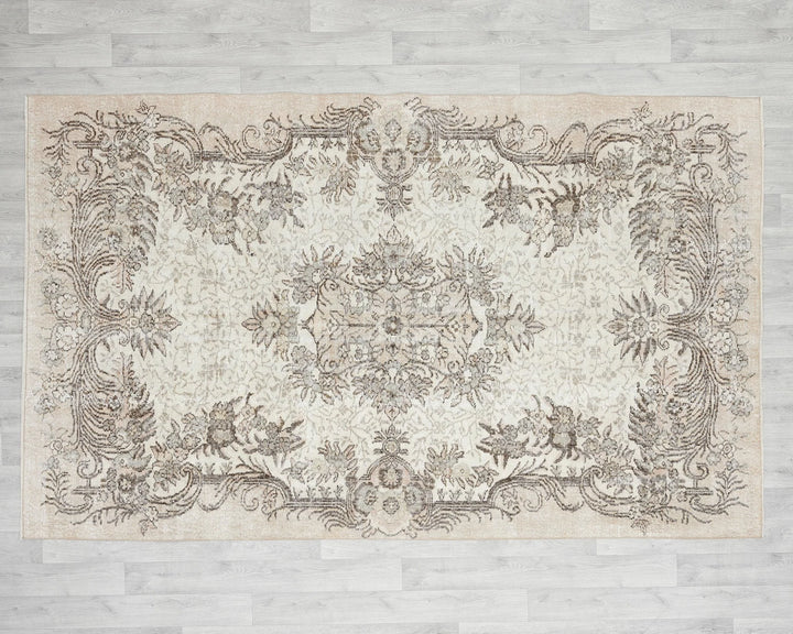 Multicolor Turkish Oushak Rug 5' 7" x 8' 8" Hand-Knotted | No. VR88359