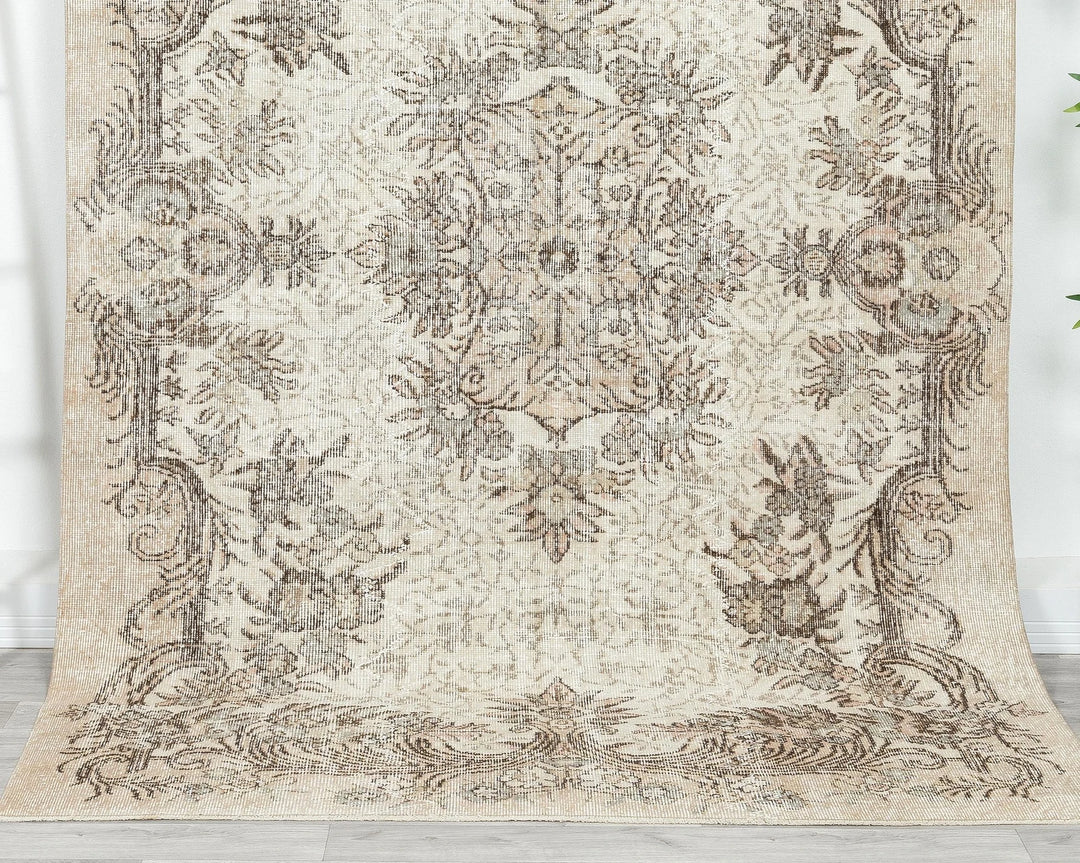 Multicolor Turkish Oushak Rug 5' 7" x 8' 8" Hand-Knotted | No. VR88359