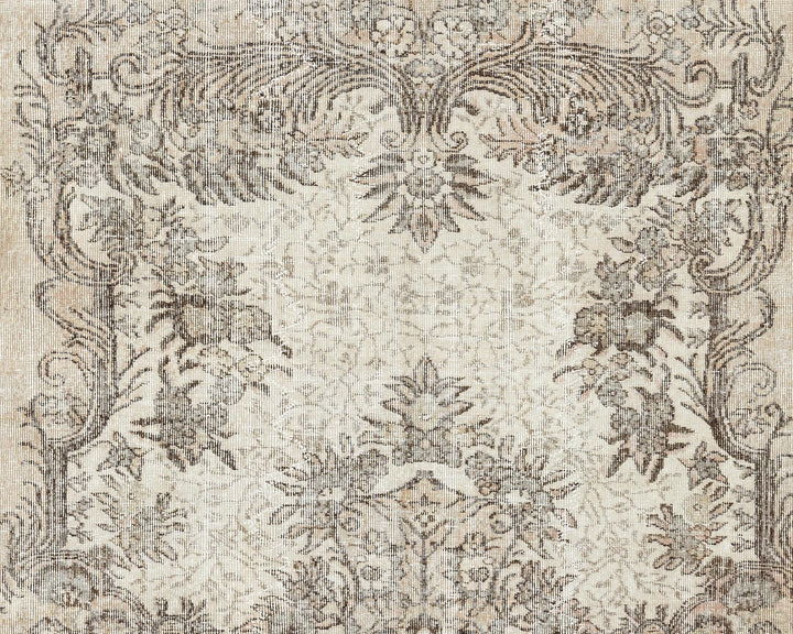 Multicolor Turkish Oushak Rug 5' 7" x 8' 8" Hand-Knotted | No. VR88359