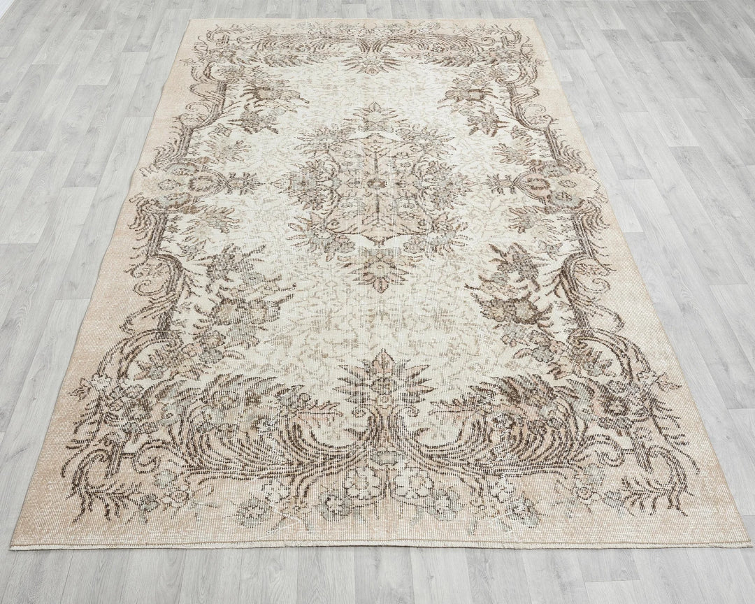 Multicolor Turkish Oushak Rug 5' 7" x 8' 8" Hand-Knotted | No. VR88359