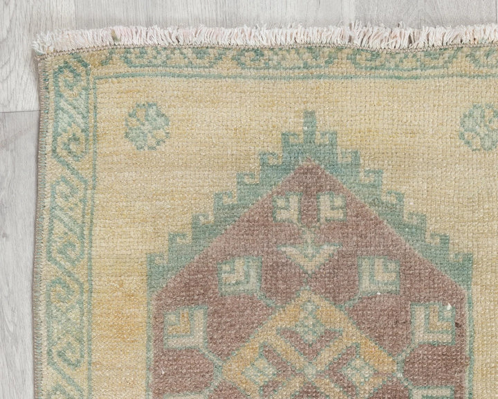 Beige Turkish Oushak Rug 1'8" x 3'3" Hand-Knotted | No. VR88447