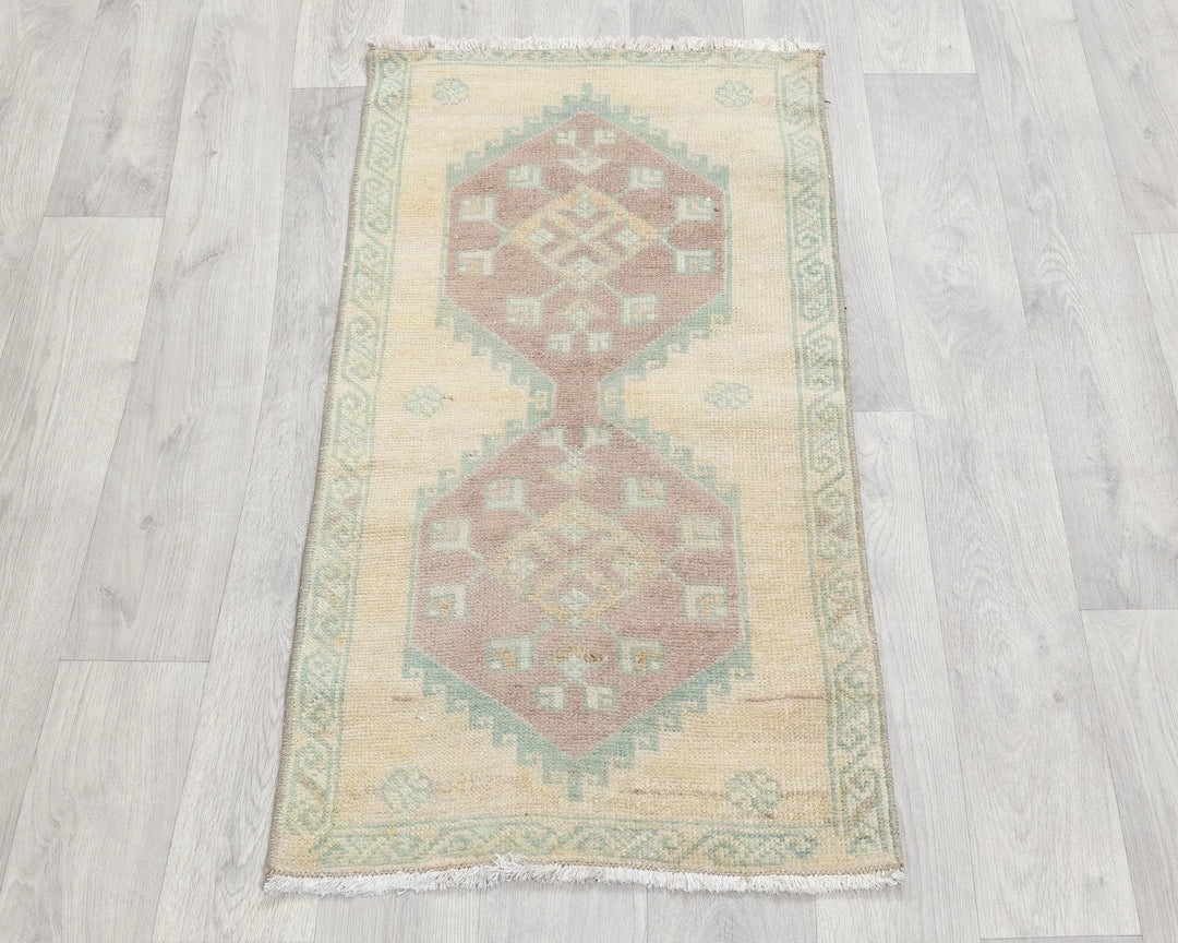 Beige Turkish Oushak Rug 1'8" x 3'3" Hand-Knotted | No. VR88447
