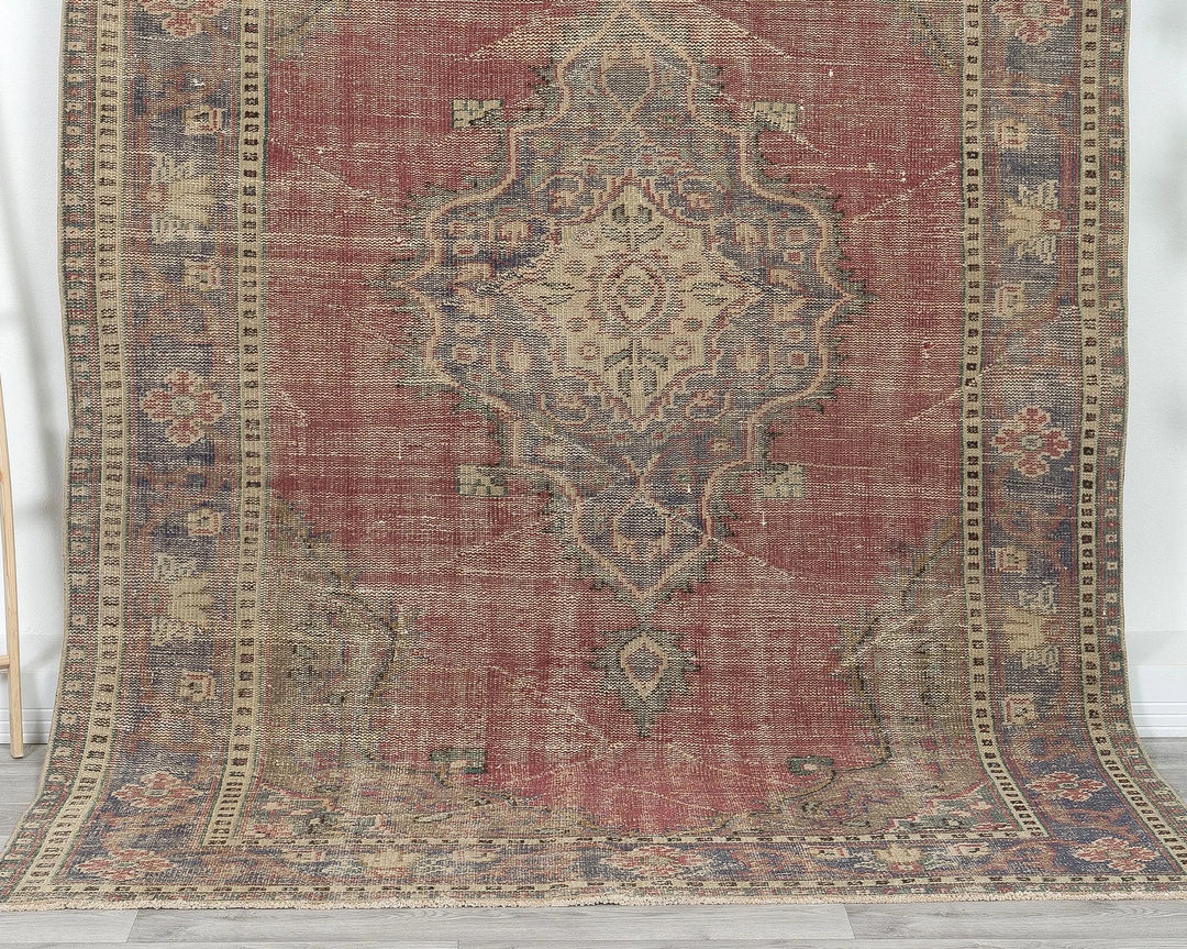 Multicolor Turkish Oushak Rug 5'11" x 9'2" Hand-Knotted detail